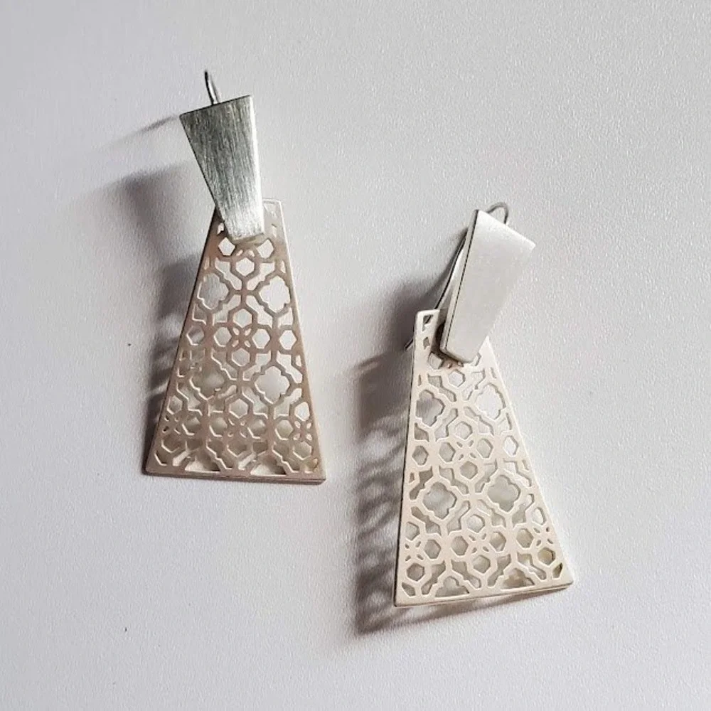 Kendra Scott Keerti Mixed Metal Filigree Drop Earrings Matte Silver Gold Boho